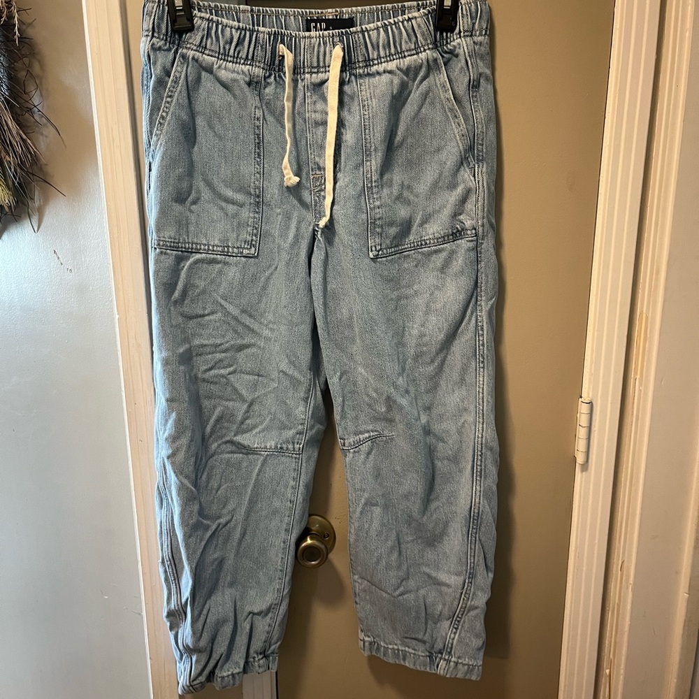GAP Pull-On Barrel Jeans - Picture 3 of 8